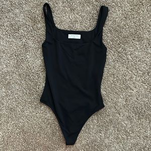 Babaton Contour Square Neck Body Suit